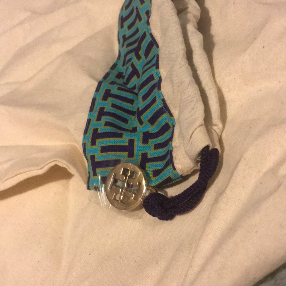 NEW Tory Burch Drawstring sack - Picture 3 of 4